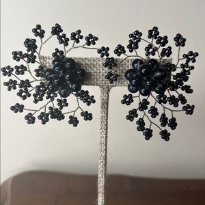 🌻Vintage Wire Bead Elegant Black Floral Earrings